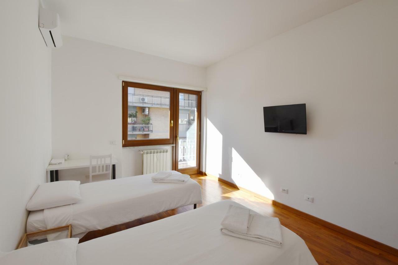 Nice And Warm Rooms โรม ภายนอก รูปภาพ