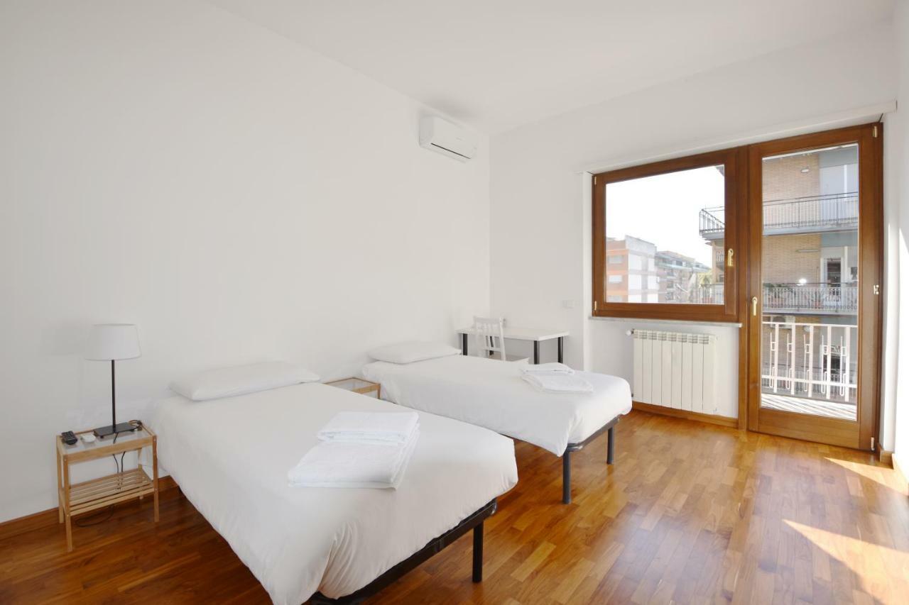 Nice And Warm Rooms โรม ภายนอก รูปภาพ